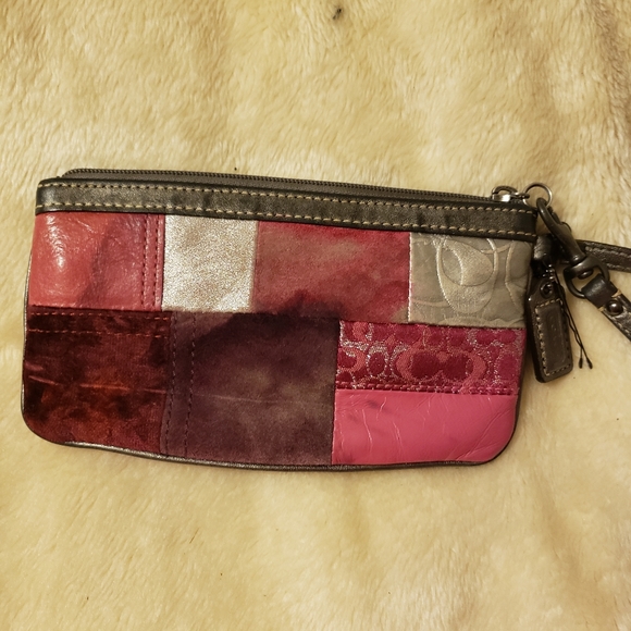 Coach patchwork wristlet - Picture 2 of 2